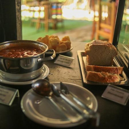 蜜岛 鲍勃派菲略旅馆酒店 外观 照片
